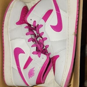 Nike Women's Fuchsia and White Sneakers